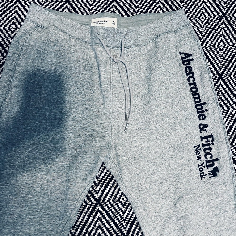 Abercrombie & Fitch Gray Sweat Joggers with Side Logo - Picture 3 of 8